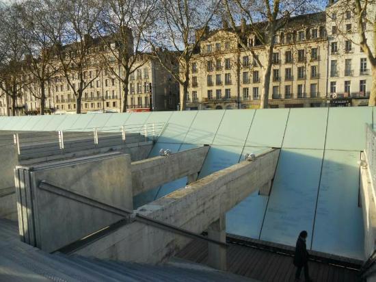 Memorial to the Abolition of Slavery